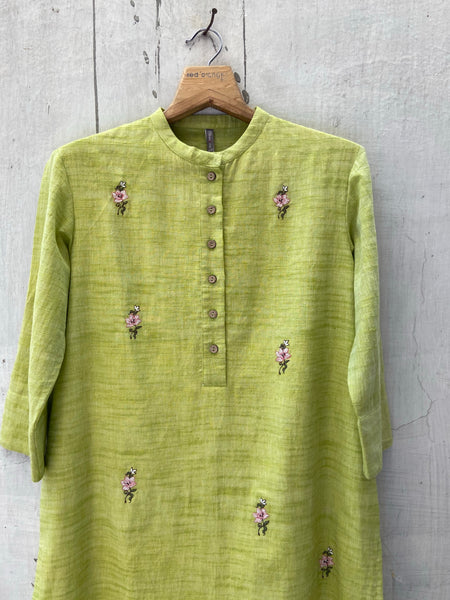 ROAM 210801 Green Embroidered kurta